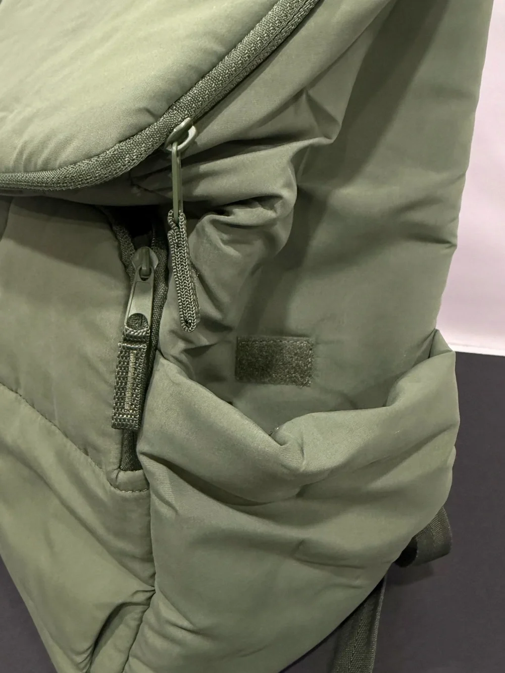 Unbranded Olive Green Men's Padded Backpack